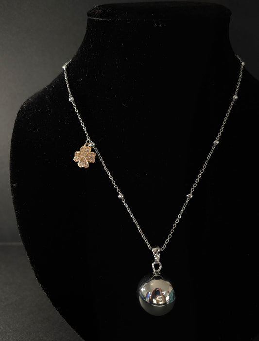 Collana Morfea chiama angeli