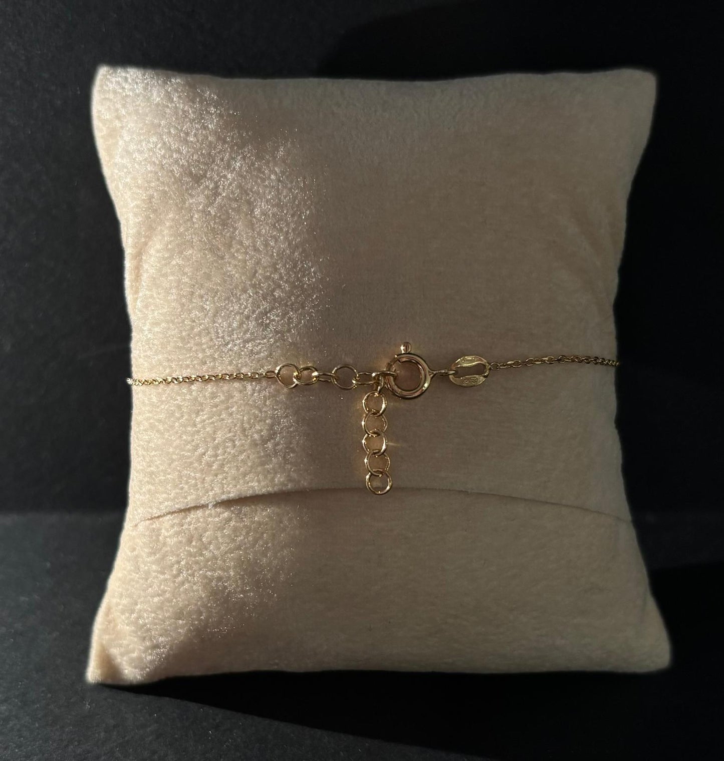 Bracciale Morfea con trinacria e zirconi bianchi