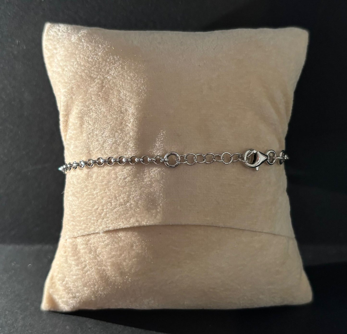 Bracciale Morfea con moto rossa
