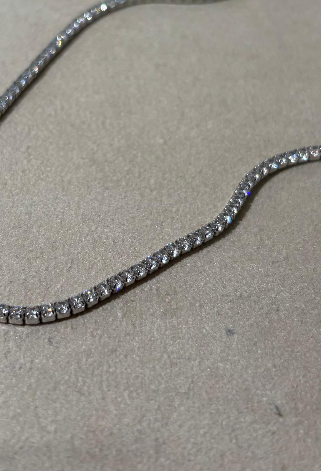 Collana con Zirconi bianchi Morfea