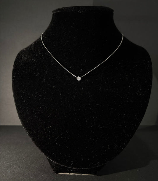 Collana Morfea punto luce