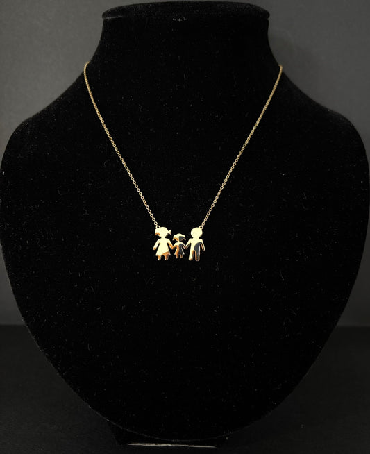 Collana Morfea con ciondolo famiglia