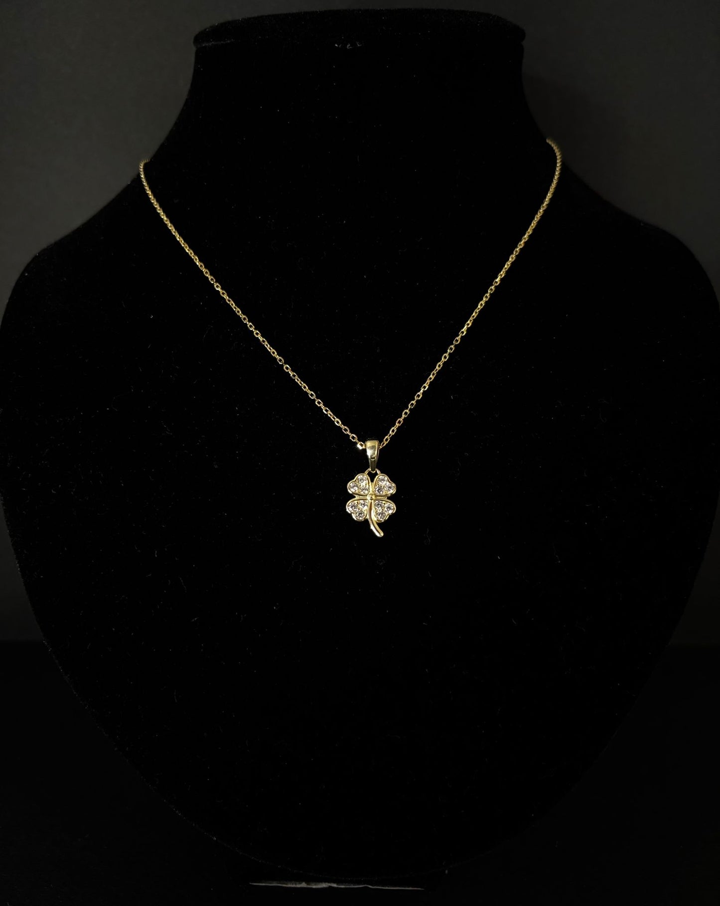Collana Morfea con quadrifoglio
