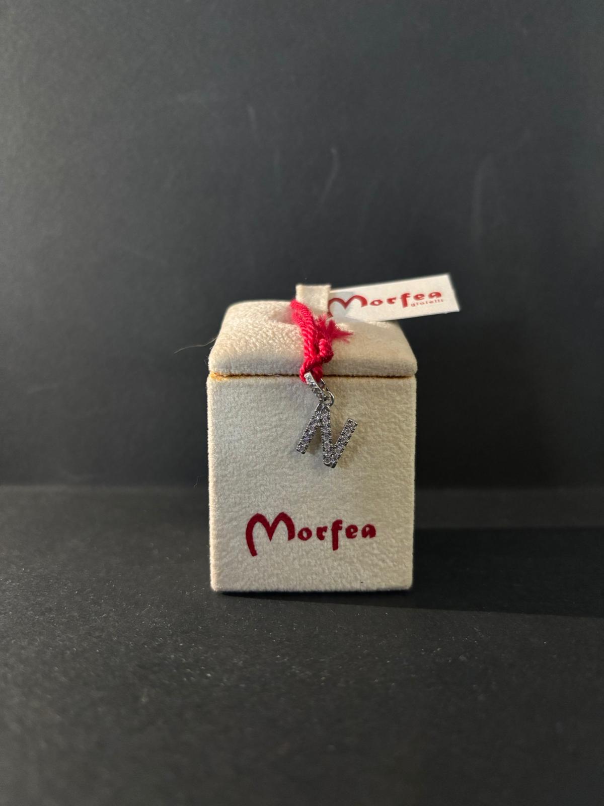 Ciondolo Morfea lettera N con zirconi bianchi