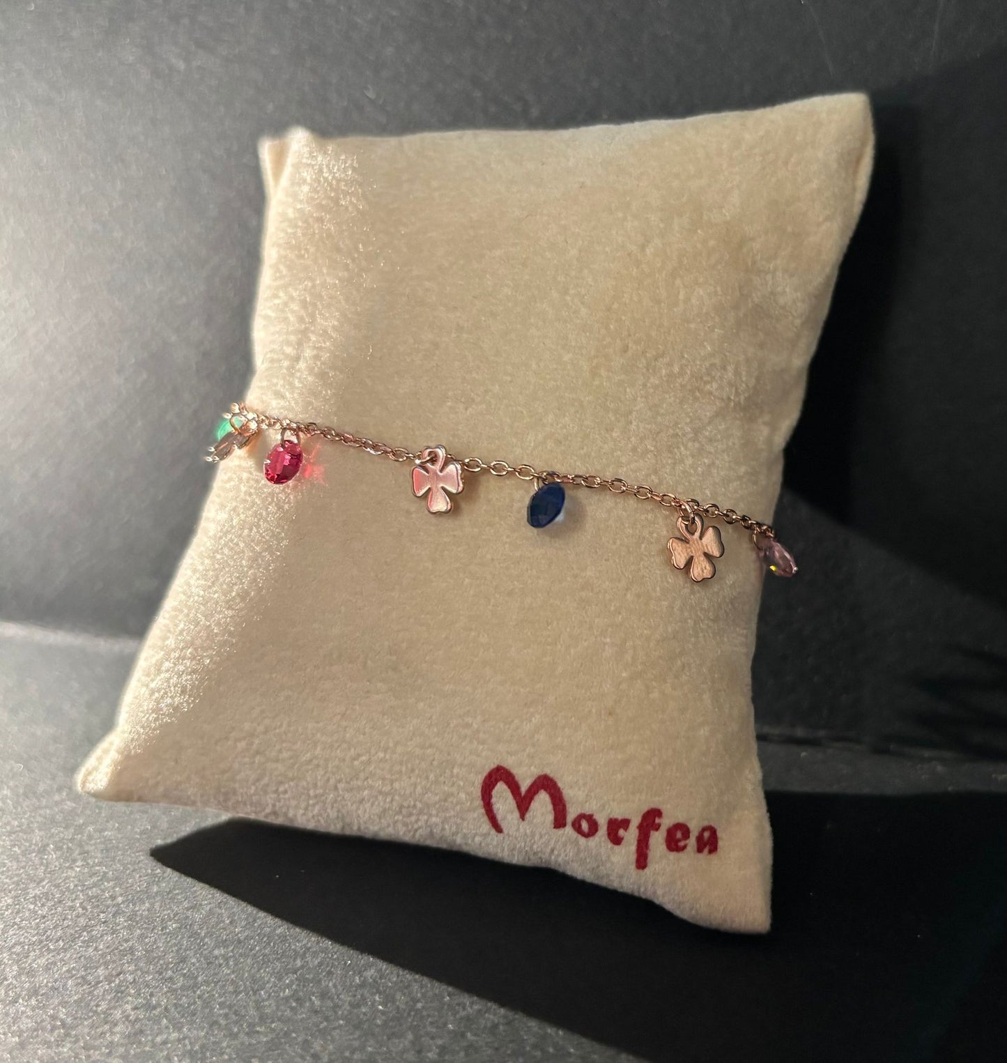 Bracciale Morfea con quadrifoglio e pietre colorate